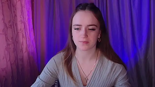 Snapshot of Illa_May chatting on 01-11-26, 10:44 Illa May online show from 01-11-26, 10:44