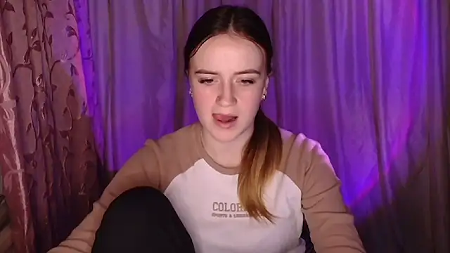 Illa May online show from 01-31-26, 07:23