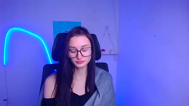 Stella XO online show from 01-17-26, 06:28