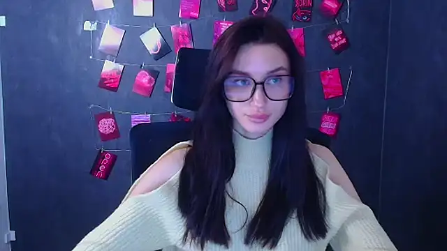 Stella XO online show from 12-03-25, 12:26