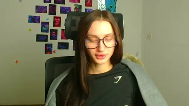 Stella XO online show from 02-06-26, 06:53