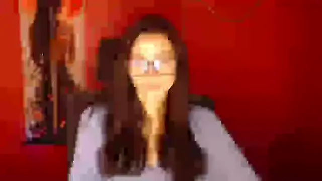 Stella XO online show from 11-28-25, 07:08