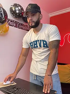 Mike savage3 online show from 02-17-26, 12:24