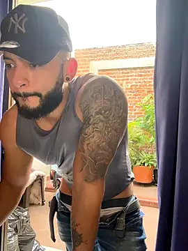 Mike savage3 online show from 12-03-25, 07:24