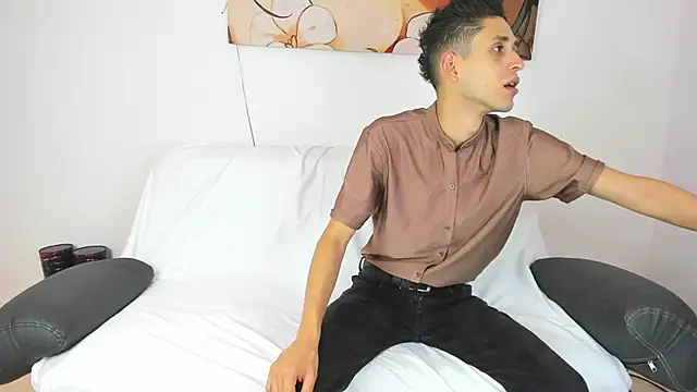 dracke and zara online show from 12-17-25, 12:21