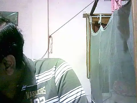 handsome12345  online show from 12-21-25, 03:41