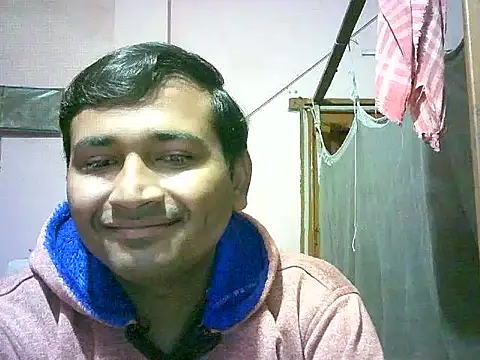 handsome12345  online show from 12-23-25, 03:06