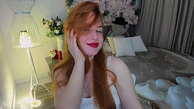 AirySilhouette online show from 11-22-25, 03:38