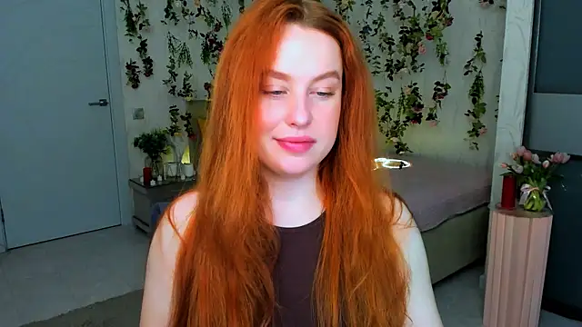 AirySilhouette online show from 05-24-26, 01:05