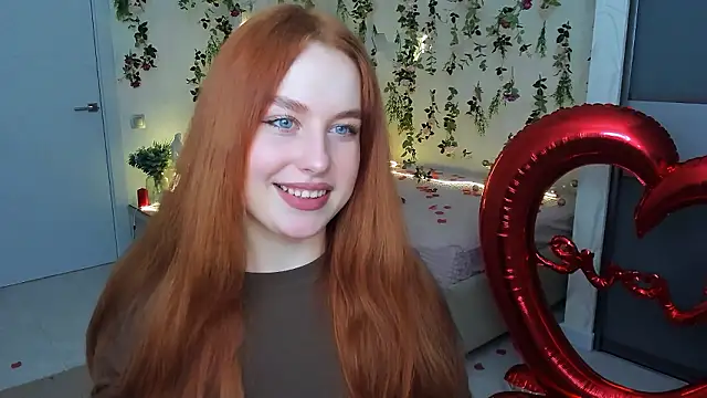 AirySilhouette online show from 02-14-26, 04:07