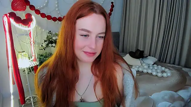 AirySilhouette online show from 04-30-26, 07:10