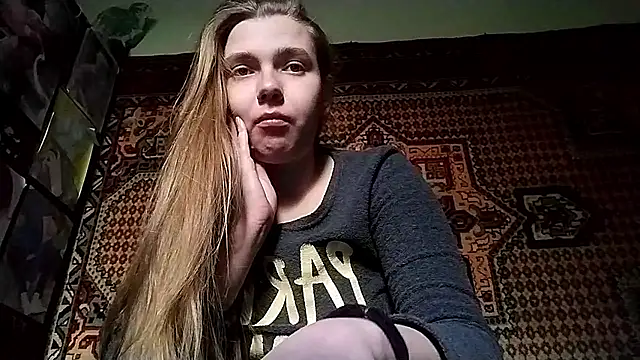 KikiBang online show from 01-10-26, 09:26