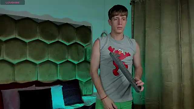 Ostin Saints online show from 12-02-25, 01:57