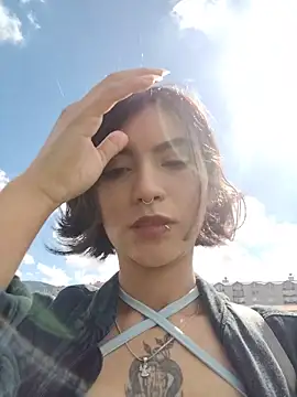 Snapshot of Zoe_addiction chatting on 11-22-25, 02:16 Zoe addiction online show from 11-22-25, 02:16