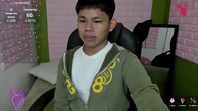 tommy cherry  online show from 11-20-25, 01:56