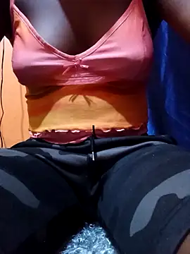 Snapshot of AngelaGraceY chatting on 11-23-25, 11:20 AngelaGraceY online show from 11-23-25, 11:20