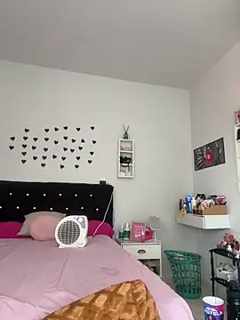 melyssaa23 online show from 03-06-26, 02:56