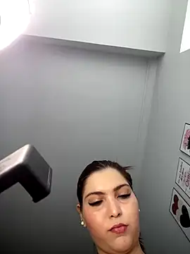 melyssaa23 online show from 12-01-25, 04:41