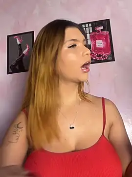 melyssaa23 online show from 04-19-26, 03:24