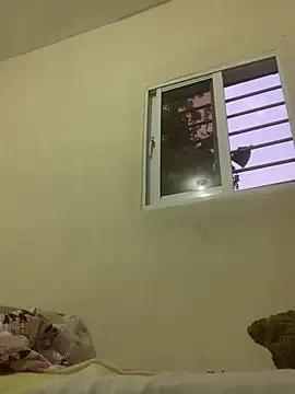 laperson online show from 03-23-26, 11:04