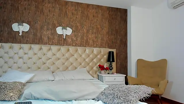 DaimondJohnson online show from 01-09-26, 08:38