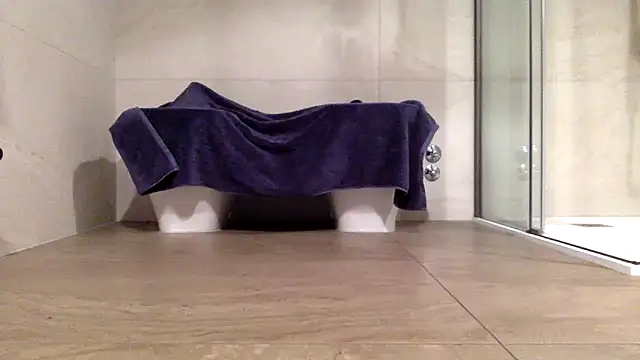 AsiaSlavePantyhosed online show from 12-22-25, 05:35