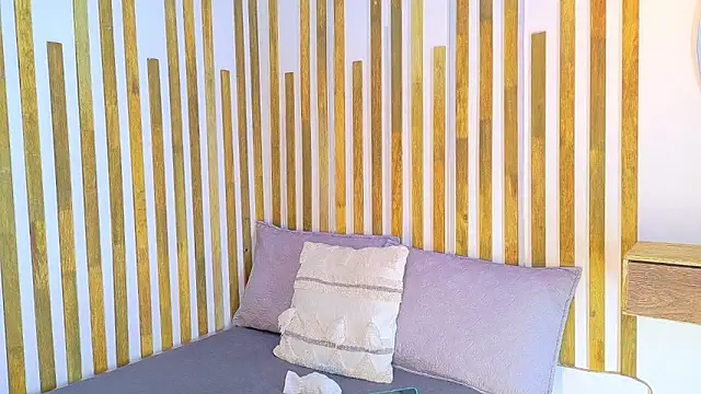 Amy Brunette online show from 01-12-26, 10:55