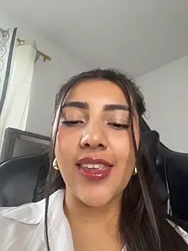 Snapshot of Sammyy_torres chatting on 03-29-26, 09:27 Sammyy torres online show from 03-29-26, 09:27