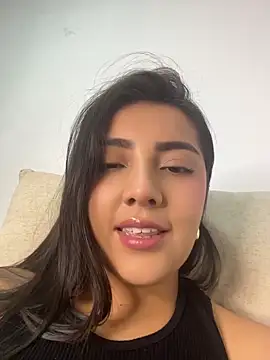 Snapshot of Sammyy_torres chatting on 06-19-26, 04:07 Sammyy torres online show from 06-19-26, 04:07