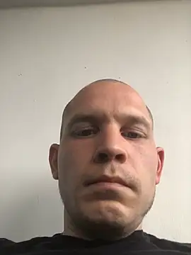 Spielzeugtwink online show from 05-31-26, 02:56