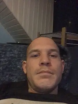 Spielzeugtwink online show from 03-12-26, 10:58