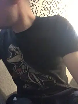 Snapshot of Spielzeugtwink chatting on 06-07-26, 12:10 Spielzeugtwink online show from 06-07-26, 12:10