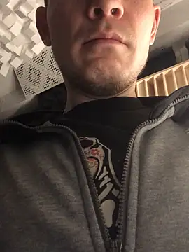 Spielzeugtwink online show from 11-19-25, 05:35