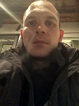 Spielzeugtwink online show from 12-03-25, 07:57