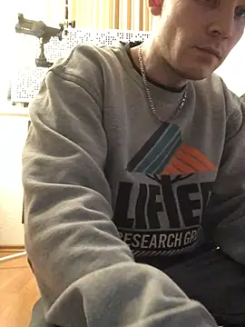 Spielzeugtwink online show from 01-15-26, 12:47