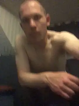 Spielzeugtwink online show from 05-27-26, 09:22