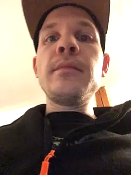 Spielzeugtwink online show from 11-24-25, 07:58