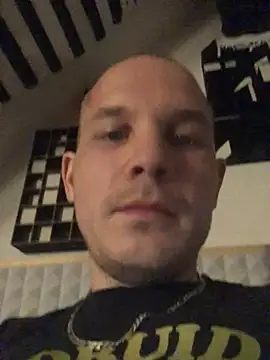 Spielzeugtwink online show from 03-09-26, 05:27