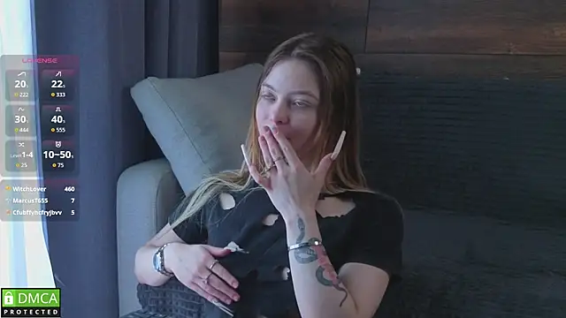 EmilieLong online show from 04-11-26, 07:45