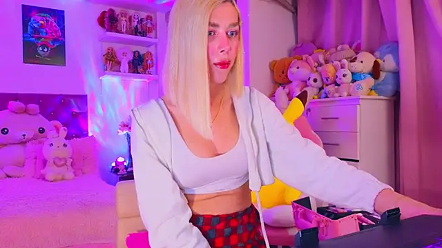 MadamBarbiee online show from 02-05-26, 11:55