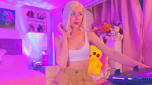 MadamBarbiee online show from 12-23-25, 12:33