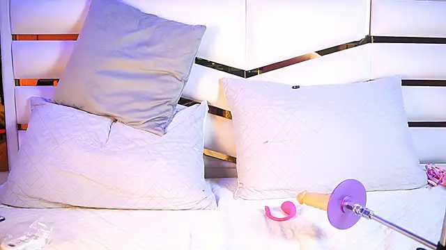 luciana agudelo online show from 02-11-26, 07:25