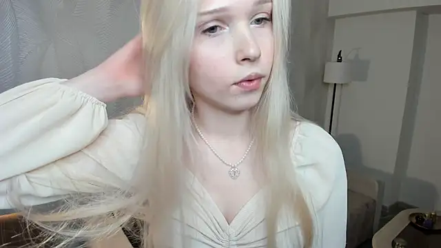 CherrylHolme online show from 11-26-25, 08:20