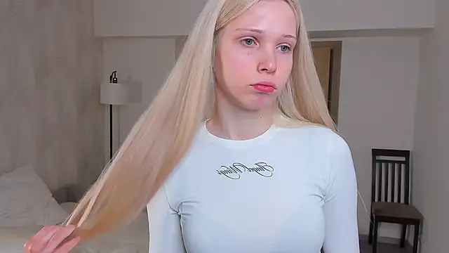 CherrylHolme online show from 02-02-26, 08:41