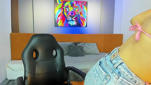 princess bigboobs19 online show from 11-27-25, 06:30