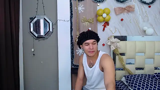 sweett love  online show from 12-21-25, 03:41