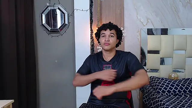 sweett love  online show from 01-13-26, 05:22