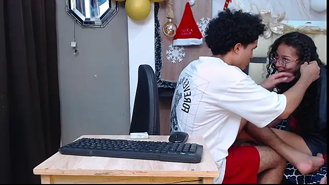 sweett love  online show from 11-21-25, 02:43