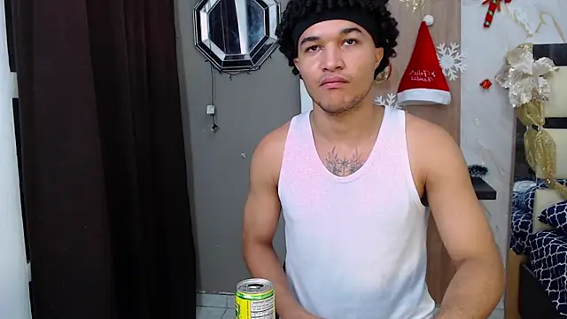 sweett love  online show from 12-22-25, 03:17