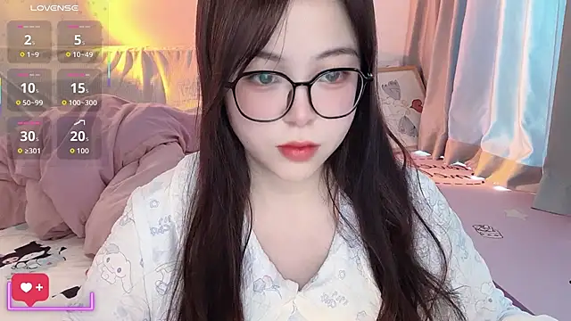 Snapshot of -Angela chatting on 12-03-25, 02:34 -Angela online show from 12-03-25, 02:34